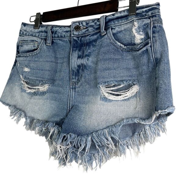 Cello cut-off jean shorts Women's L destroyed distressed frayed hem medium wash - Picture 3 of 5